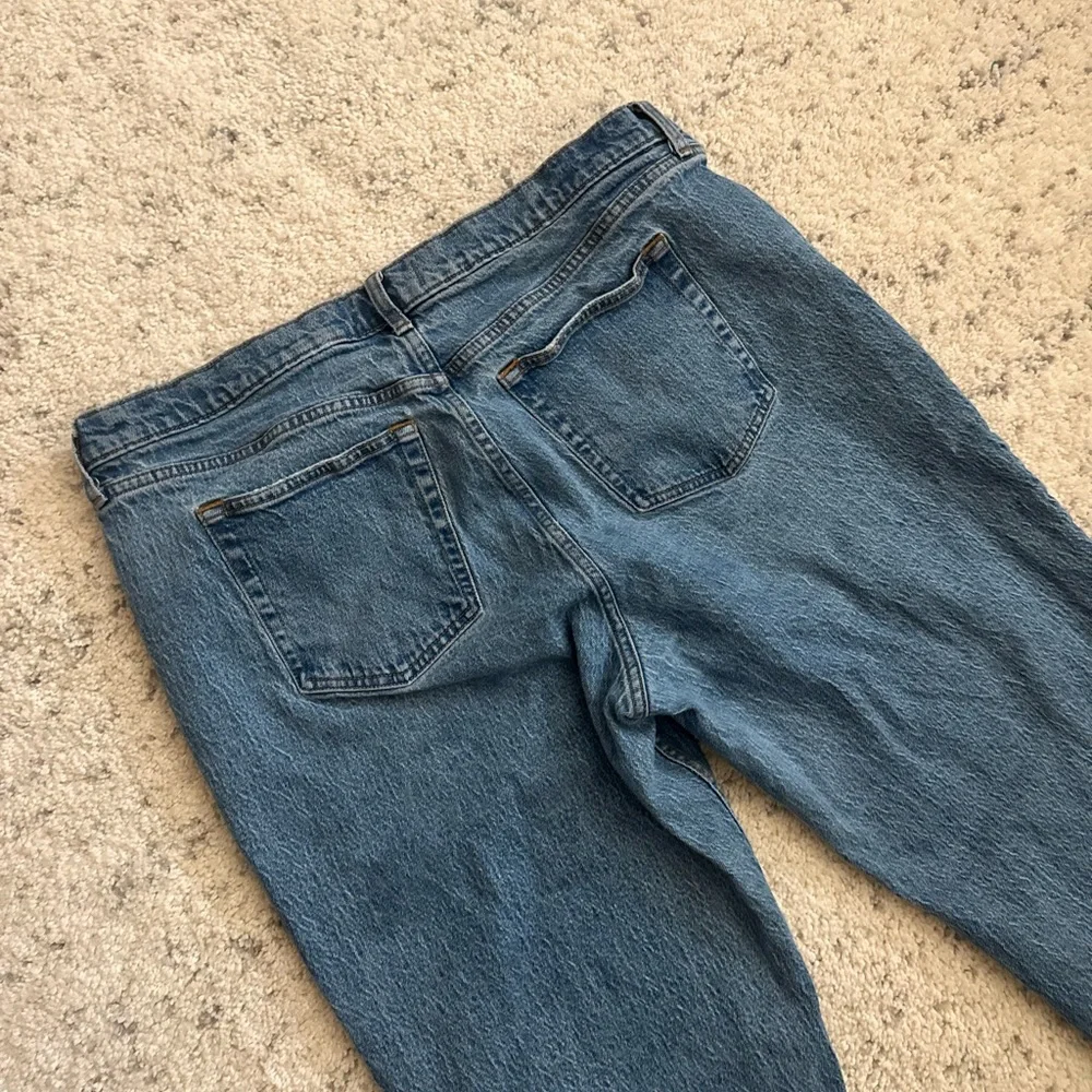 Abercrombie & Fitch Curve Love Low Rise Baggy Jean Medium Wash Size 16 Plus Size